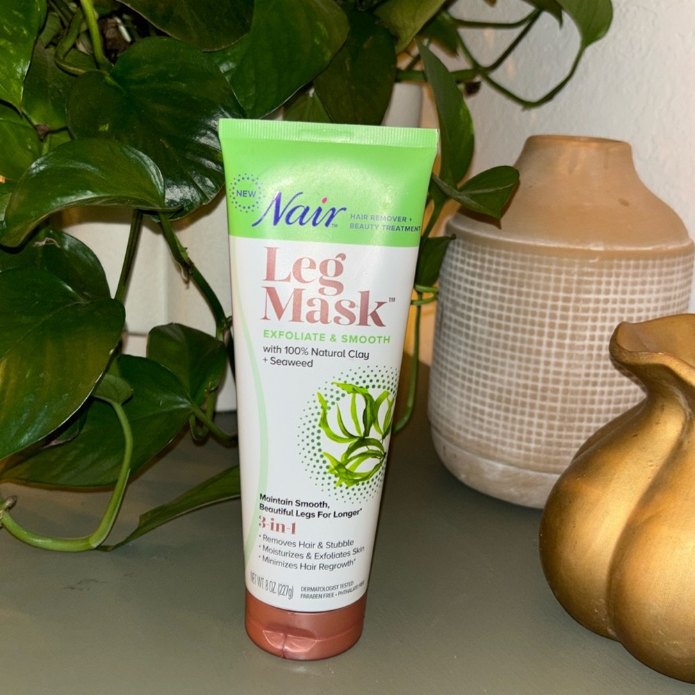 🍁nair leg mask exfoliate and smooth